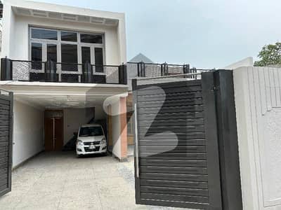 20 Marla Investor Rate Semi Commercial/Residential 20 Marla Investor Rate Semi Commercial/Residential