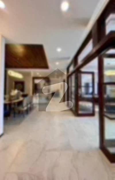 کلفٹن ۔ بلاک 9 کلفٹن,کراچی میں 5 کمروں کا 1 کنال فلیٹ 19.53 کروڑ میں برائے فروخت۔