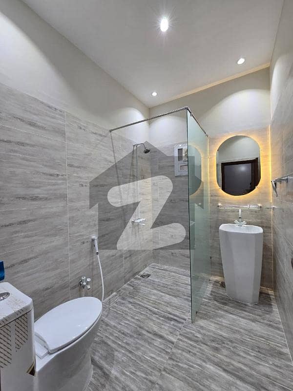 RENOVATED BRAND NEW FIRST FLOOR RENOVATED BRAND NEW FIRST FLOOR