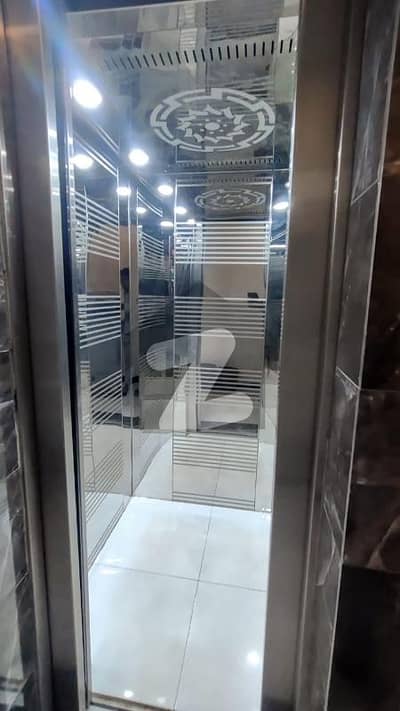 Punjabi Saudagaran phase 1 flat for sale 3 bed Drawing Dining with roof lift project standby generator gas available well maintained