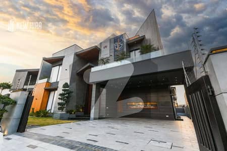 ڈی ایچ اے فیز 6 ڈیفنس (ڈی ایچ اے),لاہور میں 6 کمروں کا 2 کنال مکان 28.5 کروڑ میں برائے فروخت۔