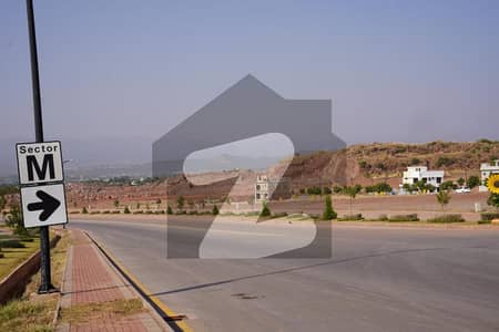 بحریہ انکلیو - سیکٹر ایم بحریہ انکلیو,بحریہ ٹاؤن,اسلام آباد میں 1 کنال رہائشی پلاٹ 2.5 کروڑ میں برائے فروخت۔