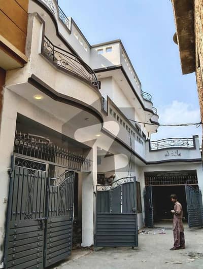 نواب پور روڈ ملتان میں 4 کمروں کا 4 مرلہ مکان 65.0 لاکھ میں برائے فروخت۔