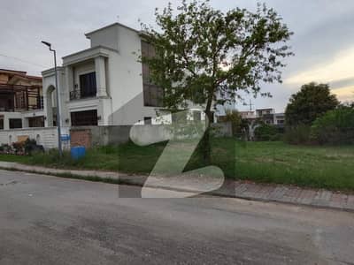 ڈی ایچ اے فیز 2 - سیکٹر بی ڈی ایچ اے ڈیفینس فیز 2,ڈی ایچ اے ڈیفینس,اسلام آباد میں 1 کنال رہائشی پلاٹ 4.3 کروڑ میں برائے فروخت۔ ڈی ایچ اے فیز 2 - سیکٹر بی ڈی ایچ اے ڈیفینس فیز 2,ڈی ایچ اے ڈیفینس,اسلام آباد میں 1 کنال رہائشی پلاٹ 4.3 کروڑ میں برائے فروخت۔