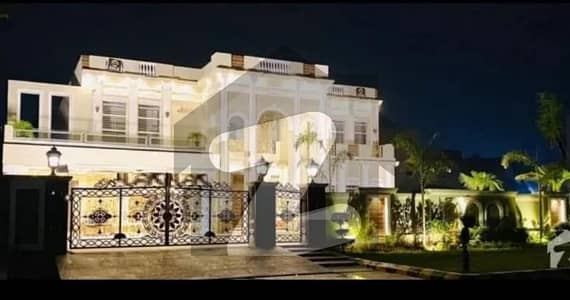 40 Marla New House 150 Feet Road Available For Sale 6 Bathroom Demand 14 Crore Valencia Town Lahore