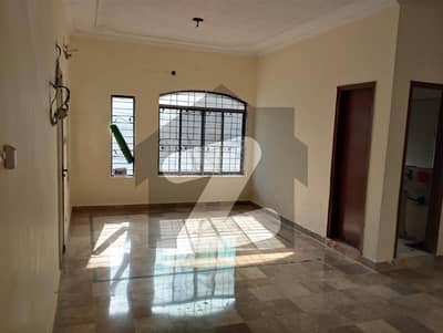 1 KANAL INDEPENDENT HOUSE FOR RENT IN THE HEART OF MODEL TOWN