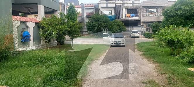 Prime Location Bismillah Housing Scheme - Jinnah Block Residential Plot Sized 8 Marla