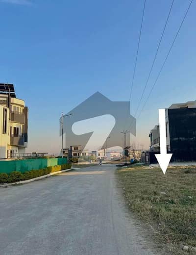 Plot For Sale In Bahria Town Phase 8