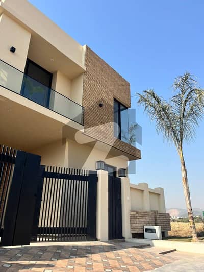 An exuberant corner house @4 at sector B17 Islamabad