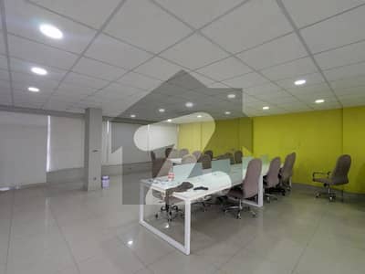 آئی ۔ 8 اسلام آباد میں 9 مرلہ دفتر 6.0 لاکھ میں کرایہ پر دستیاب ہے۔