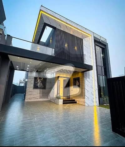 5 Marla Like Brand New Luxury House Available For Sale In Bahria Town Lahore.