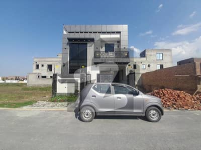 سینٹرل پارک - بلاک بی بی سینٹرل پارک ہاؤسنگ سکیم,لاہور میں 3 کمروں کا 5 مرلہ مکان 2.15 کروڑ میں برائے فروخت۔