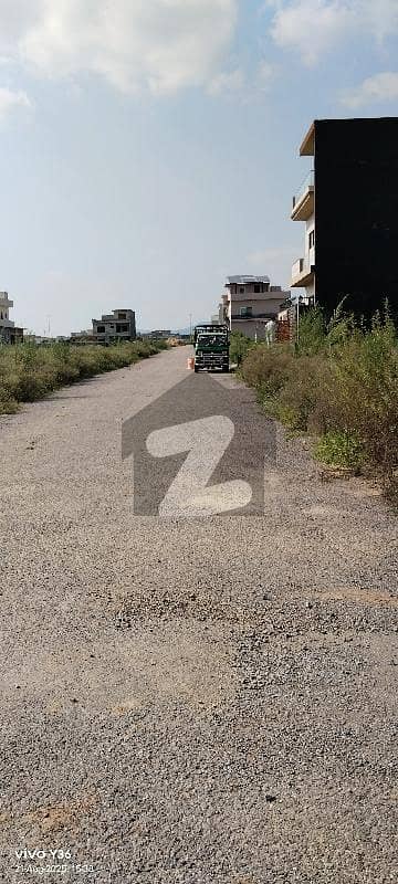 جی ۔ 14/1 جی ۔ 14,اسلام آباد میں 10 مرلہ رہائشی پلاٹ 2.0 کروڑ میں برائے فروخت۔