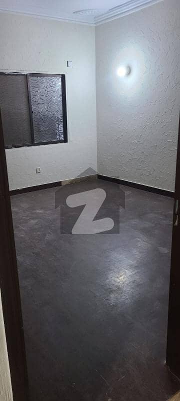 گلستانِ جوہر کراچی میں 3 کمروں کا 10 مرلہ بالائی پورشن 75.0 ہزار میں کرایہ پر دستیاب ہے۔ گلستانِ جوہر کراچی میں 3 کمروں کا 10 مرلہ بالائی پورشن 75.0 ہزار میں کرایہ پر دستیاب ہے۔