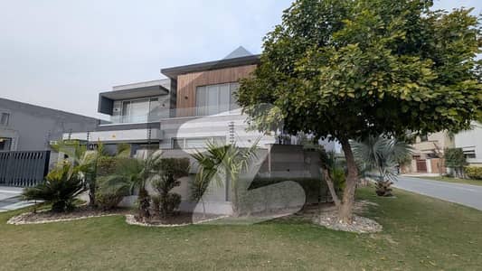 20 Owner Built 1 Kanal House Is Available For Sale