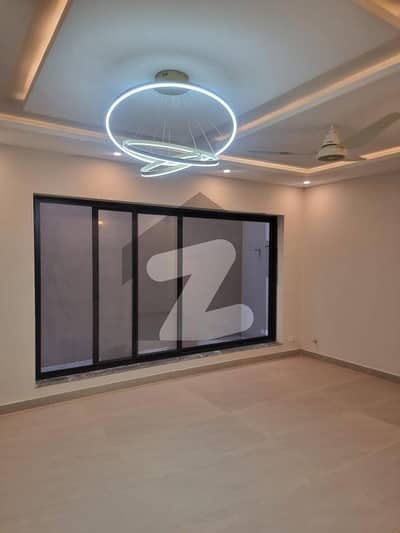 ڈی ۔ 12 اسلام آباد میں 3 کمروں کا 14 مرلہ بالائی پورشن 1.6 لاکھ میں کرایہ پر دستیاب ہے۔