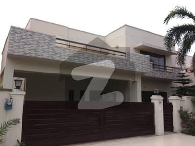 عسکری 10 - سیکٹر ایف عسکری 10,عسکری,لاہور میں 4 کمروں کا 1 کنال مکان 2.3 لاکھ میں کرایہ پر دستیاب ہے۔ عسکری 10 - سیکٹر ایف عسکری 10,عسکری,لاہور میں 4 کمروں کا 1 کنال مکان 2.3 لاکھ میں کرایہ پر دستیاب ہے۔