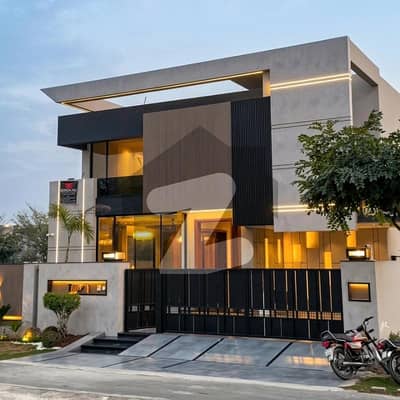 10 MARLA MODERN DESIGNE TOP LOCATION BUNGALOW FOR SALE