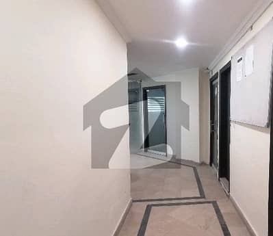 A 2000 Square Feet Office Has Landed On Market In Siddique Trade Center Of Lahore