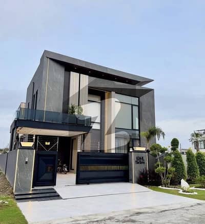 One kanal luxurious bungalow with 15KV Solar available for rent in dha phase 7 Lahore