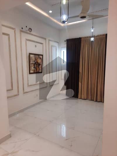 ڈی ایچ اے فیز 7 ڈیفنس (ڈی ایچ اے),لاہور میں 3 کمروں کا 5 مرلہ مکان 3.25 کروڑ میں برائے فروخت۔ ڈی ایچ اے فیز 7 ڈیفنس (ڈی ایچ اے),لاہور میں 3 کمروں کا 5 مرلہ مکان 3.25 کروڑ میں برائے فروخت۔