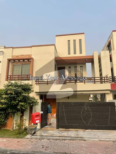 I SELL 10 MARLA USED HOUSE IN BAHRIA ORCHARD LAHORE PHASE 1 CENTRAL BLOCK