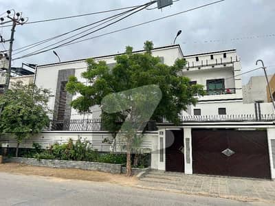 Looking For A Prime Location House In Karachi For Sale