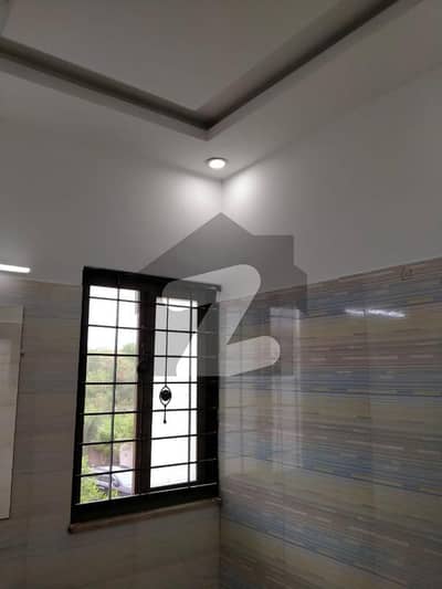 ڈی ایچ اے فیز 3 - بلاک زیڈ فیز 3,ڈیفنس (ڈی ایچ اے),لاہور میں 3 کمروں کا 5 مرلہ مکان 2.8 کروڑ میں برائے فروخت۔ ڈی ایچ اے فیز 3 - بلاک زیڈ فیز 3,ڈیفنس (ڈی ایچ اے),لاہور میں 3 کمروں کا 5 مرلہ مکان 2.8 کروڑ میں برائے فروخت۔