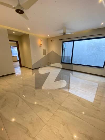 10 Marla Upper Portion For Rent