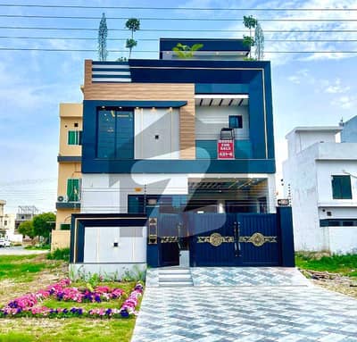 سینٹرل پارک ہاؤسنگ سکیم لاہور میں 4 کمروں کا 5 مرلہ مکان 2.1 کروڑ میں برائے فروخت۔