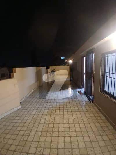 CLIFTON BLOCK 2 APARTMENT FOR SALE  Fully Renovated | Park View | Prime Location