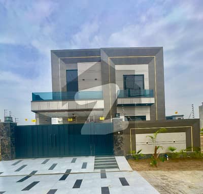 10 Marla Ultra Modern Luxury House For Sale