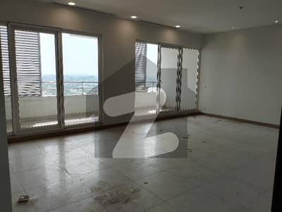 3 BEDROOM+ MAID ROOM SEMI FURNISHED APARTMENT FOR RENT