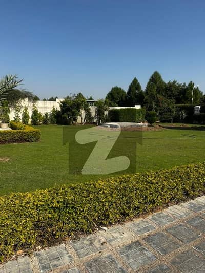 بحریہ گارڈن سٹی بحریہ ٹاؤن,اسلام آباد میں 7 کمروں کا 2 کنال فارم ہاؤس 4.5 لاکھ میں کرایہ پر دستیاب ہے۔