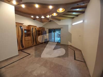 1 Kanal Lower Portion Available In Abdalian Society Near By UCP University And Shoukat Khanam