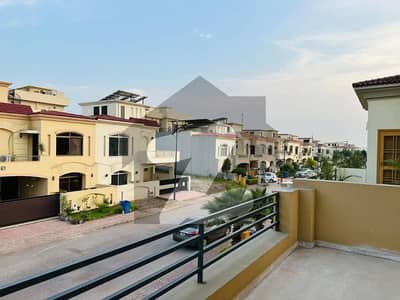 بحریہ انکلیو بحریہ ٹاؤن,اسلام آباد میں 4 کمروں کا 10 مرلہ مکان 4.95 کروڑ میں برائے فروخت۔