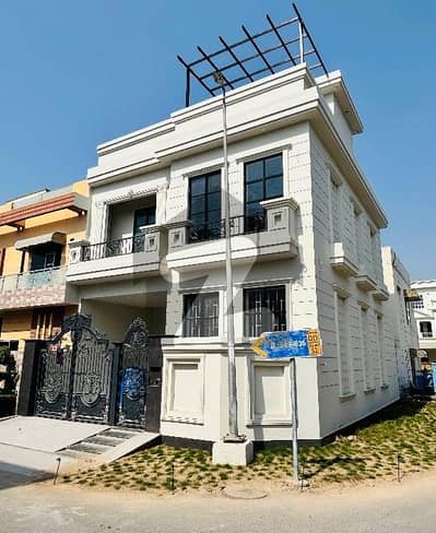 Looking For A Corner House In Citi Housing Society