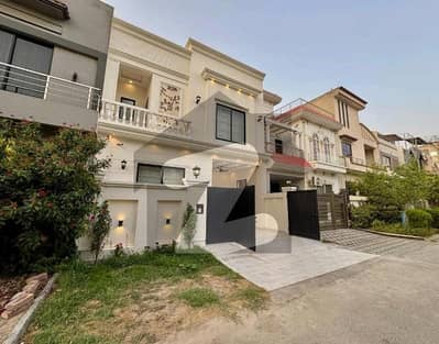 Stunning Prime Location 5 Marla House In Citi Housing Society Available