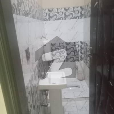 TwenSHIP SECTOR B1 2ND FLOOR TAIL FLOORING FLATS FOR RENT