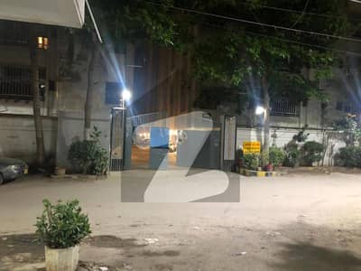 A Spacious And Well-Maintained 3 Bed DD Flat Is Available For Sale In Akbar Residency, Located In A Prime And Highly Accessible Area Of Block 15, Gulistan-E-Johar.