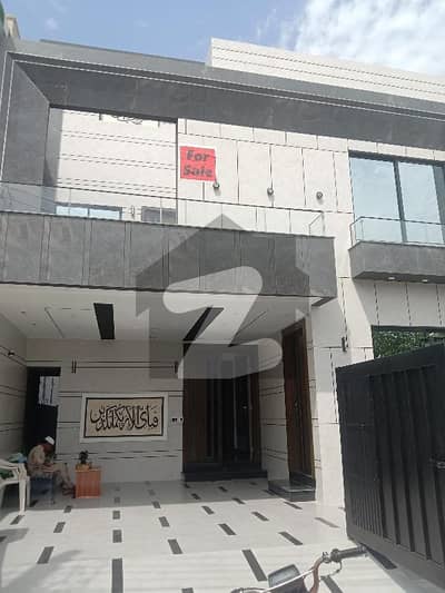 10 Marla House For Sale Brand New House Good Location Satlesh House For Sale