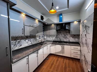 10 Marla Portion for Rent Prime Location