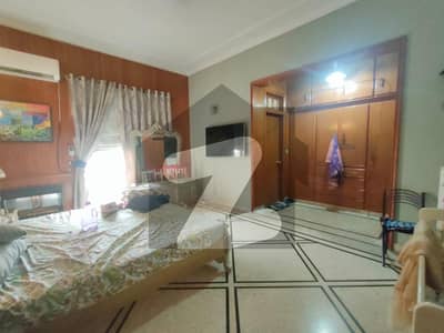 Upper Portion For Rent