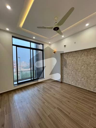 9 MARLA MODERN ELEVATION HOUSE WITH BASEMENT FOR SALE 9 MARLA MODERN ELEVATION HOUSE WITH BASEMENT FOR SALE