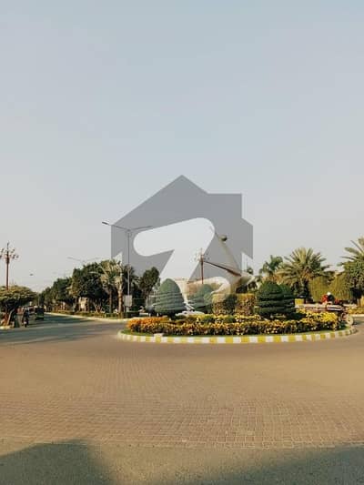 ڈریم گارڈنز - بلاک ایچ ڈریم گارڈنز,ڈیفینس روڈ,لاہور میں 18 مرلہ رہائشی پلاٹ 3.3 کروڑ میں برائے فروخت۔