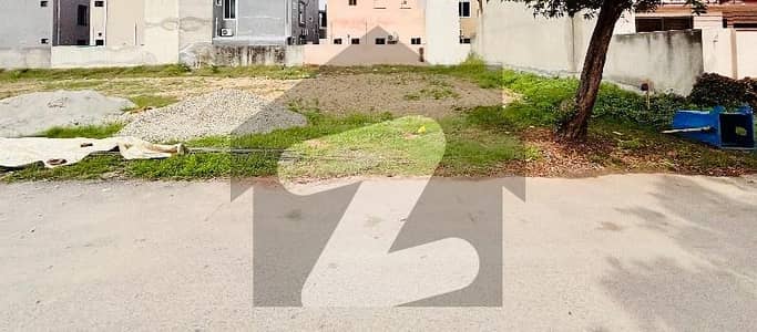 کوہلو والا گوجرانوالہ میں 5 مرلہ رہائشی پلاٹ 18.0 لاکھ میں برائے فروخت۔