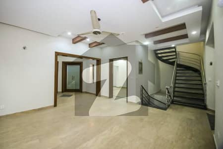 MIAN BROTHERS OFFER DEFENCE PHASE 6 TOP LOCATED LUXURY 10 MARLA HOUSE SPECIOUS 3 BEDROOMS FOR SALE ALMOST FINAL 5,22,00,000 {FAKE PICTURES}