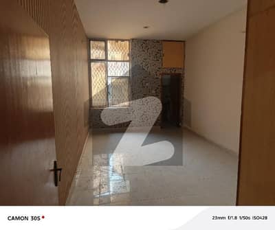 9 MARLA TILED UPAR FLOOR FOR RENT IN JOHAR TOWN BLOCK F2