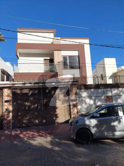 Smartly Designed Spacious House in Prime Locality