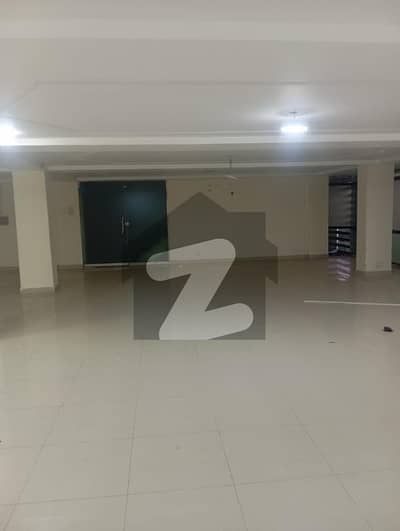 بلیو ایریا اسلام آباد میں 13 مرلہ دفتر 9.0 لاکھ میں کرایہ پر دستیاب ہے۔